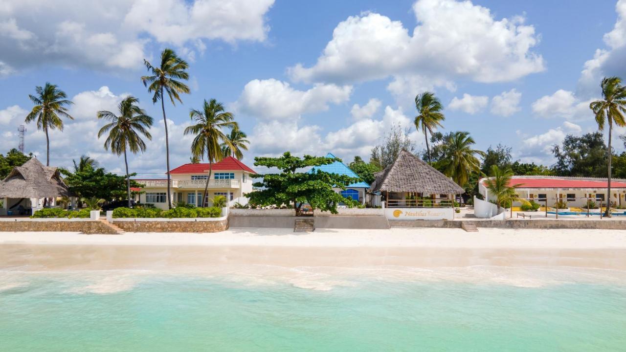 Uroa Beach Lodge Exterior photo